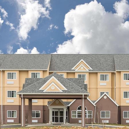 Microtel Inn & Suites By Wyndham Beaver Falls Exteriör bild