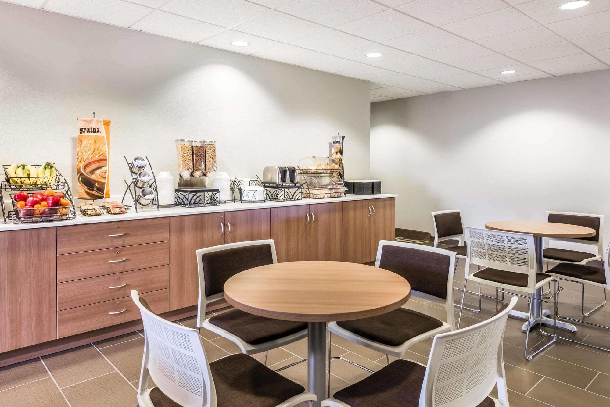 Microtel Inn & Suites By Wyndham Beaver Falls Exteriör bild
