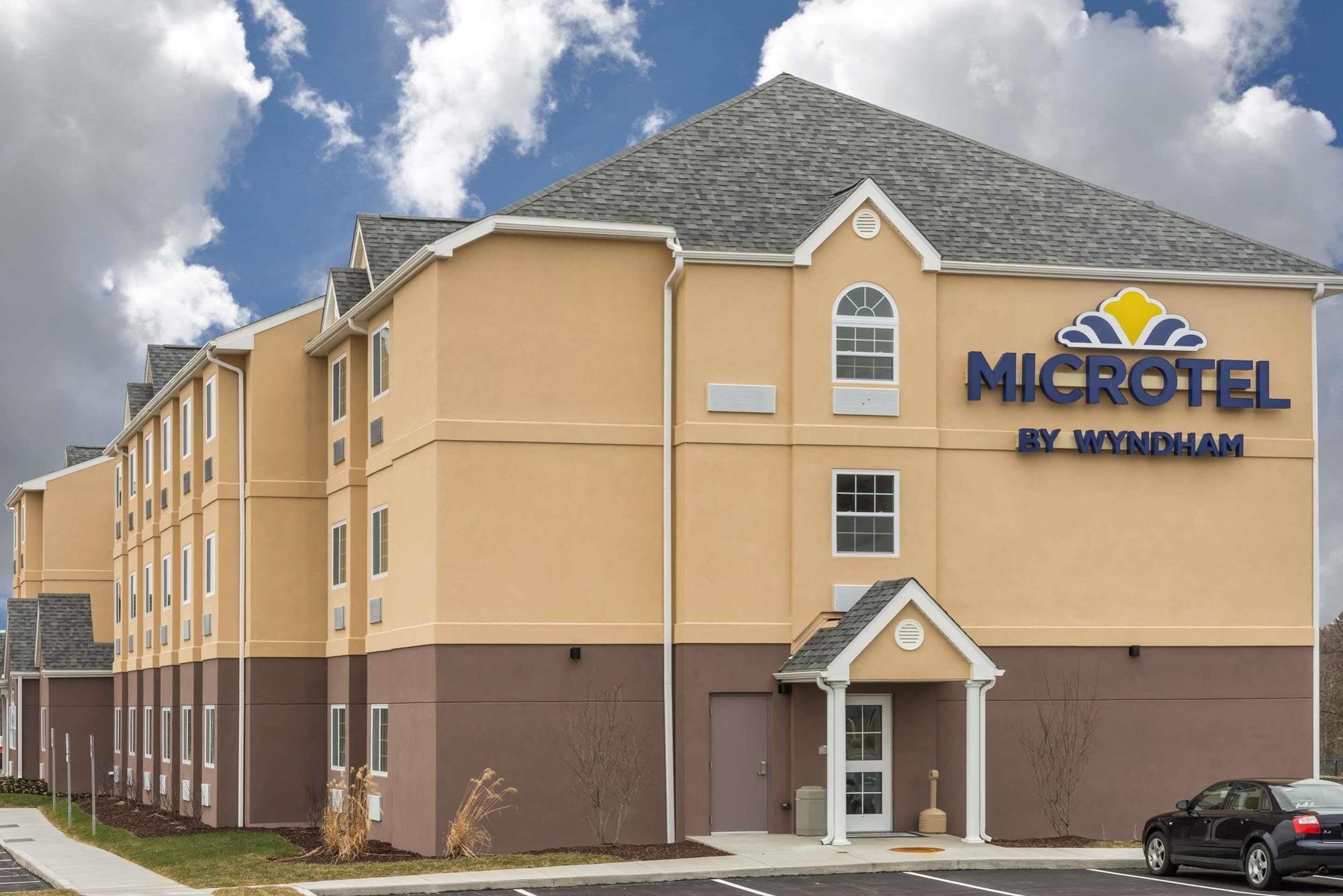 Microtel Inn & Suites By Wyndham Beaver Falls Exteriör bild